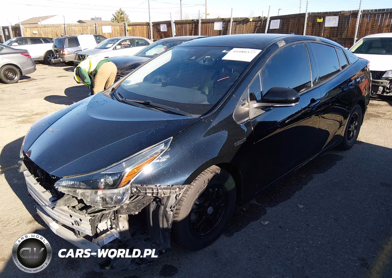 2022 Toyota Prius Nightshade Edition VIN:JTDKAMFU5N3166138 - 2