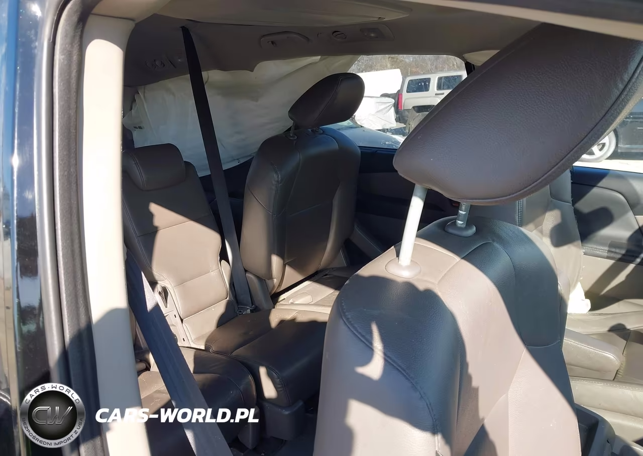 2014 Honda Odyssey Touring-Touring Elite VIN:5FNRL5H92EB015736 - 8