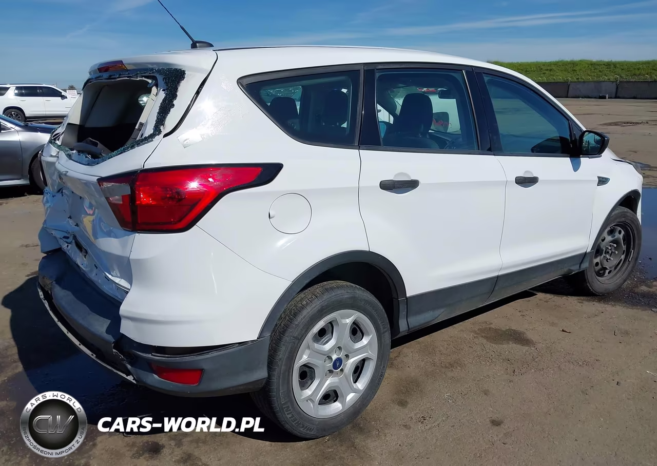 2019 Ford Escape S VIN:1FMCU0F72KUB79834 - 4