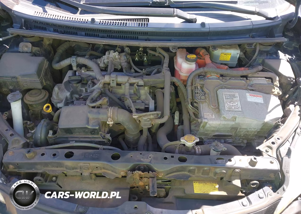 2012 Toyota Prius C Three VIN:JTDKDTB31C1009651 - 10