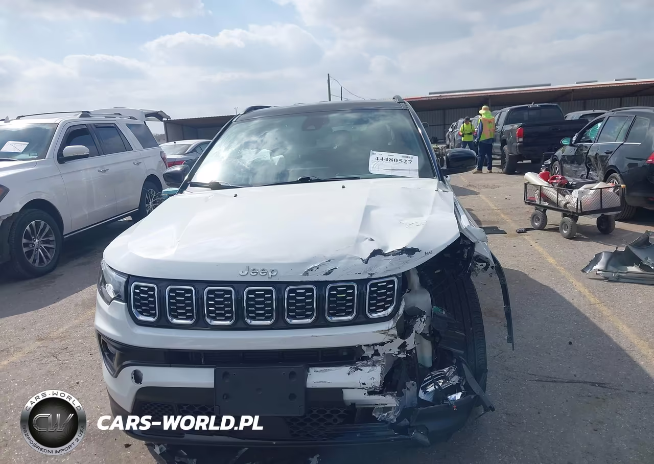 2024 Jeep Compass Limited 4X4 VIN:3C4NJDCN4RT134513 - 12