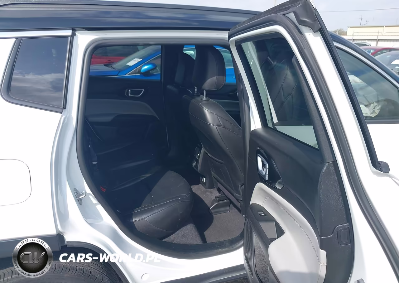 2024 Jeep Compass Limited 4X4 VIN:3C4NJDCN4RT134513 - 8