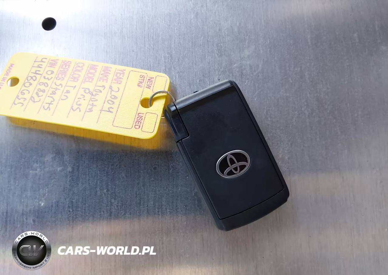 2004 Toyota Prius VIN:JTDKB20U040038822 - 11