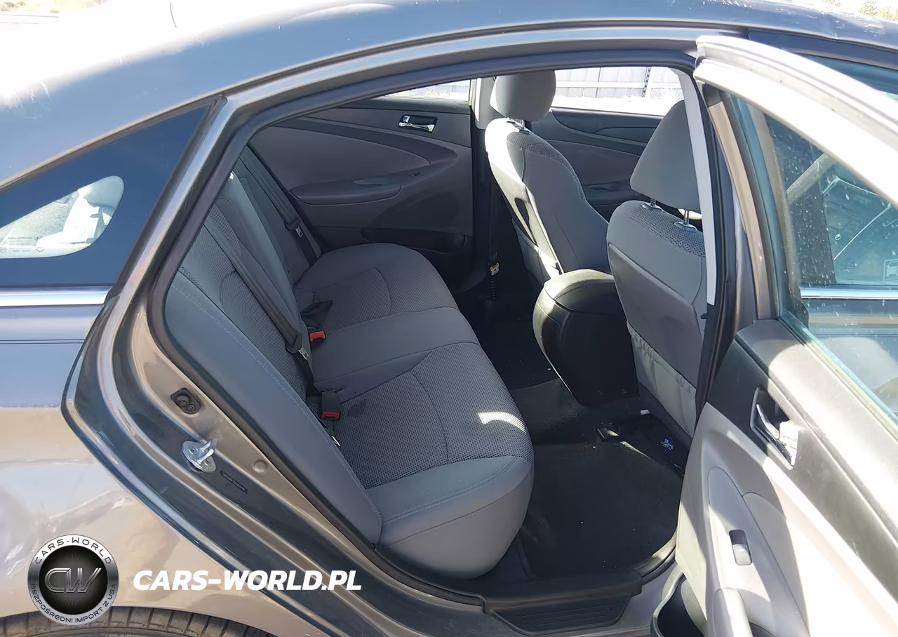 2013 Hyundai Sonata Gls VIN:5NPEB4AC8DH668749 - 8