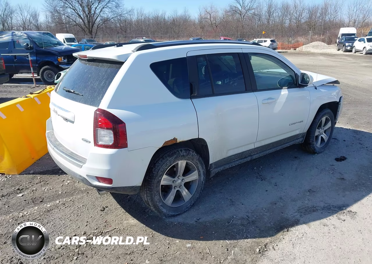 2017 Jeep Compass High Altitude 4X4 VIN:1C4NJDEB5HD193805 - 4