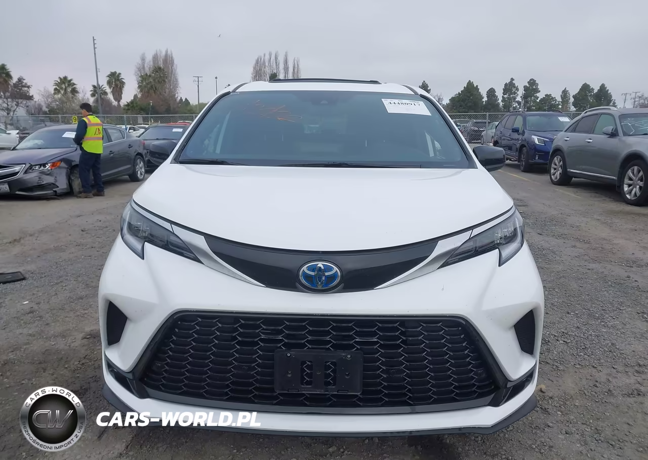 2024 Toyota Sienna Xse VIN:5TDDSKFC8RS116811 - 13