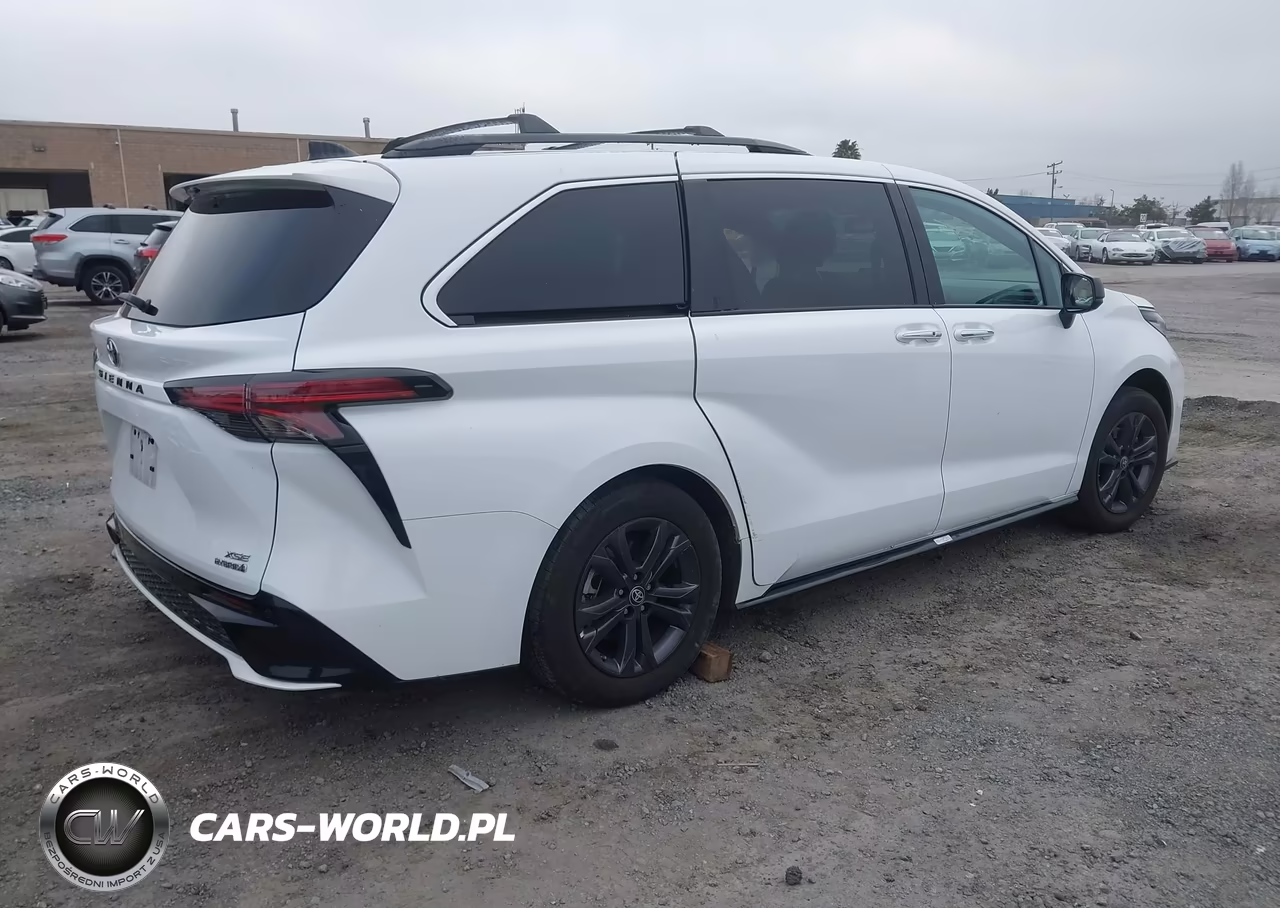 2024 Toyota Sienna Xse VIN:5TDDSKFC8RS116811 - 4