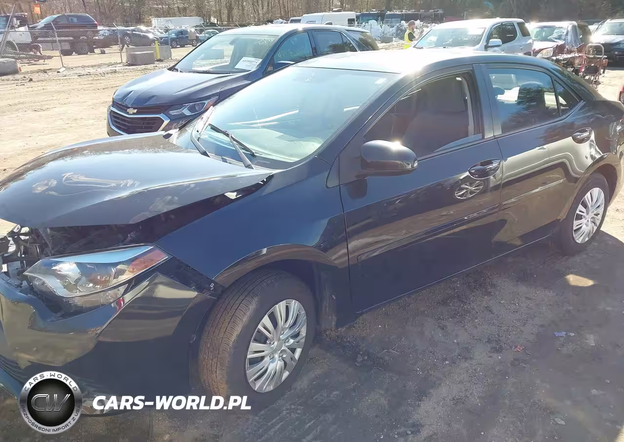 2015 Toyota Corolla L VIN:5YFBURHE6FP198048 - 2