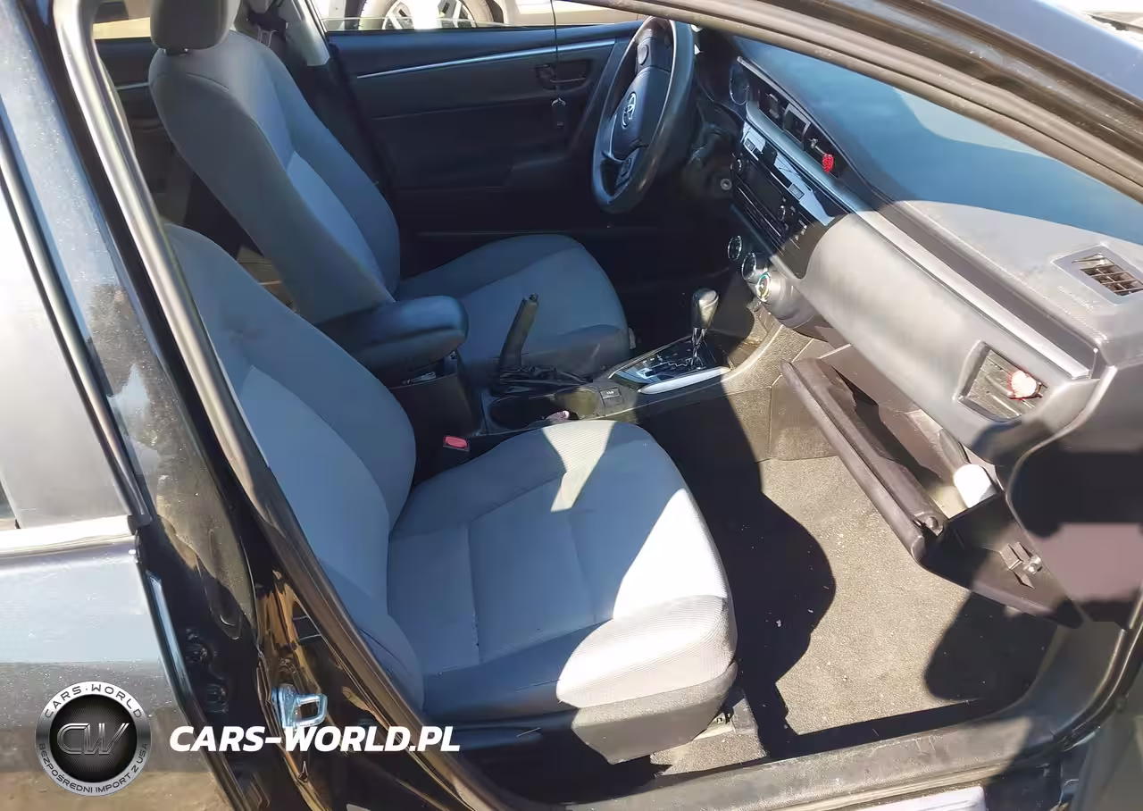 2015 Toyota Corolla L VIN:5YFBURHE6FP198048 - 5