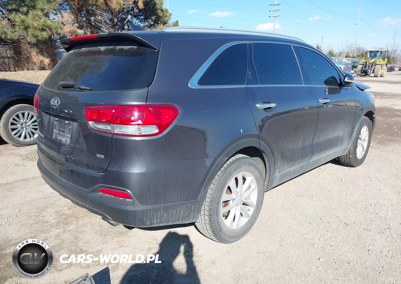 2018 Kia Sorento 2.4L Lx VIN:5XYPG4A32JG387236 - 4