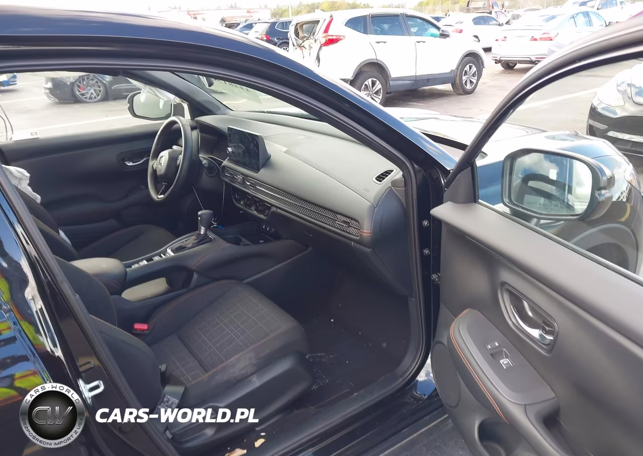 2026 Honda Hr-V 2Wd Sport VIN:3CZRZ1H59TM727555 - 5