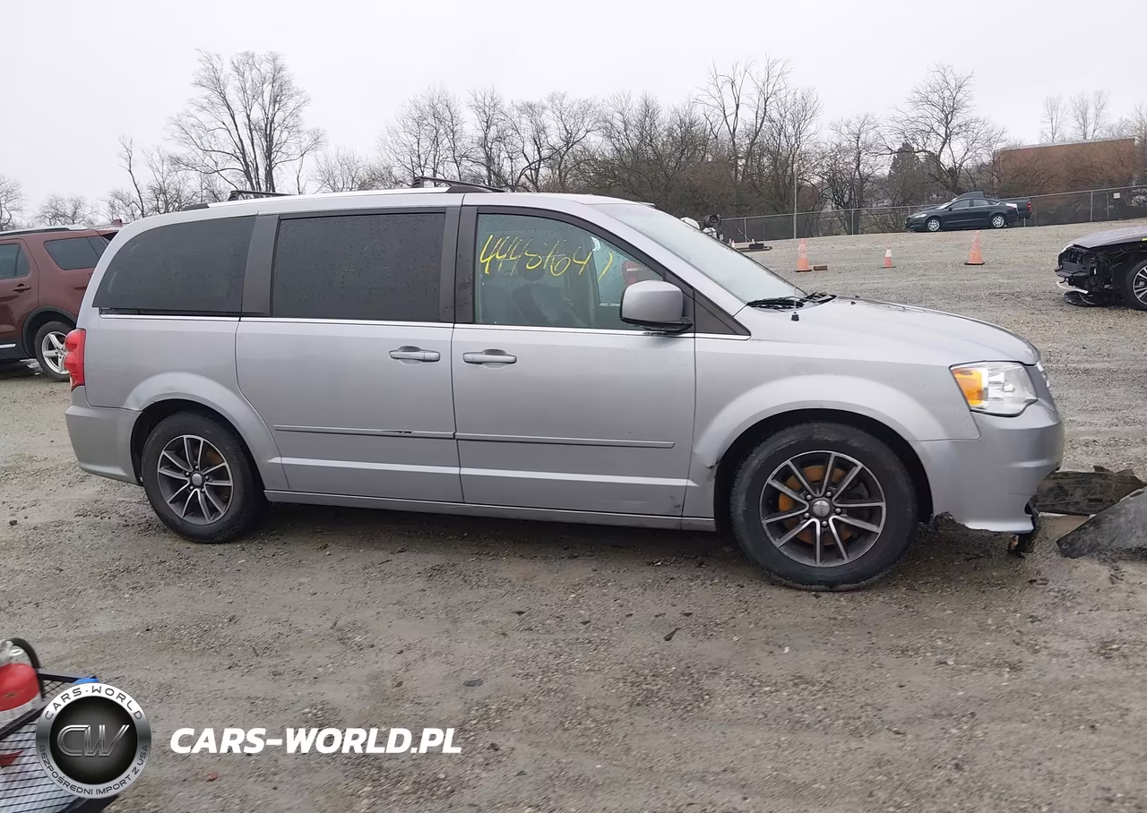 2017 Dodge Grand Caravan Sxt VIN:2C4RDGCG1HR801860 - 13