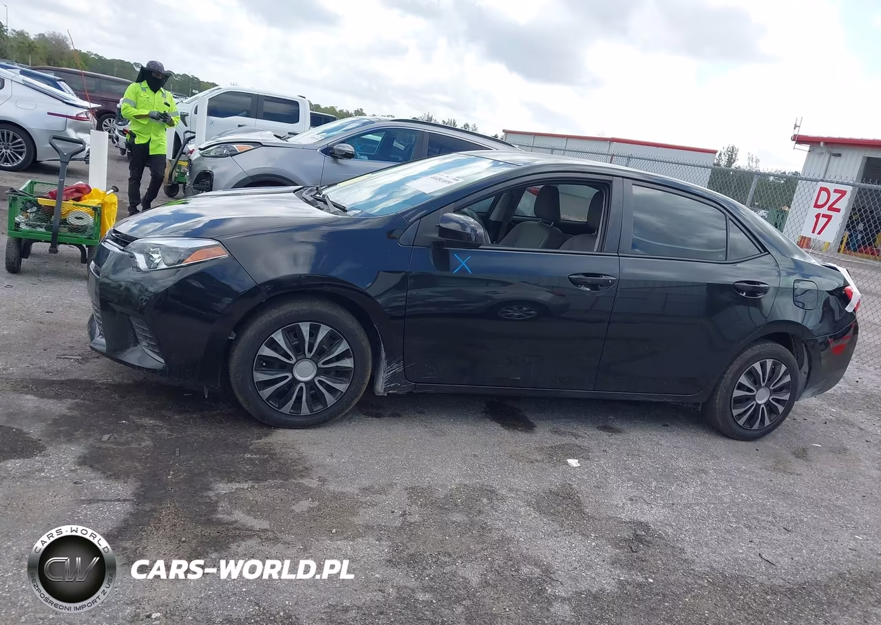 2015 Toyota Corolla Le VIN:2T1BURHE1FC473647 - 14