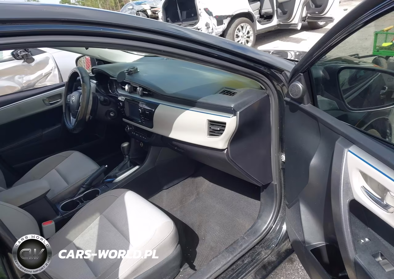 2015 Toyota Corolla Le VIN:2T1BURHE1FC473647 - 5