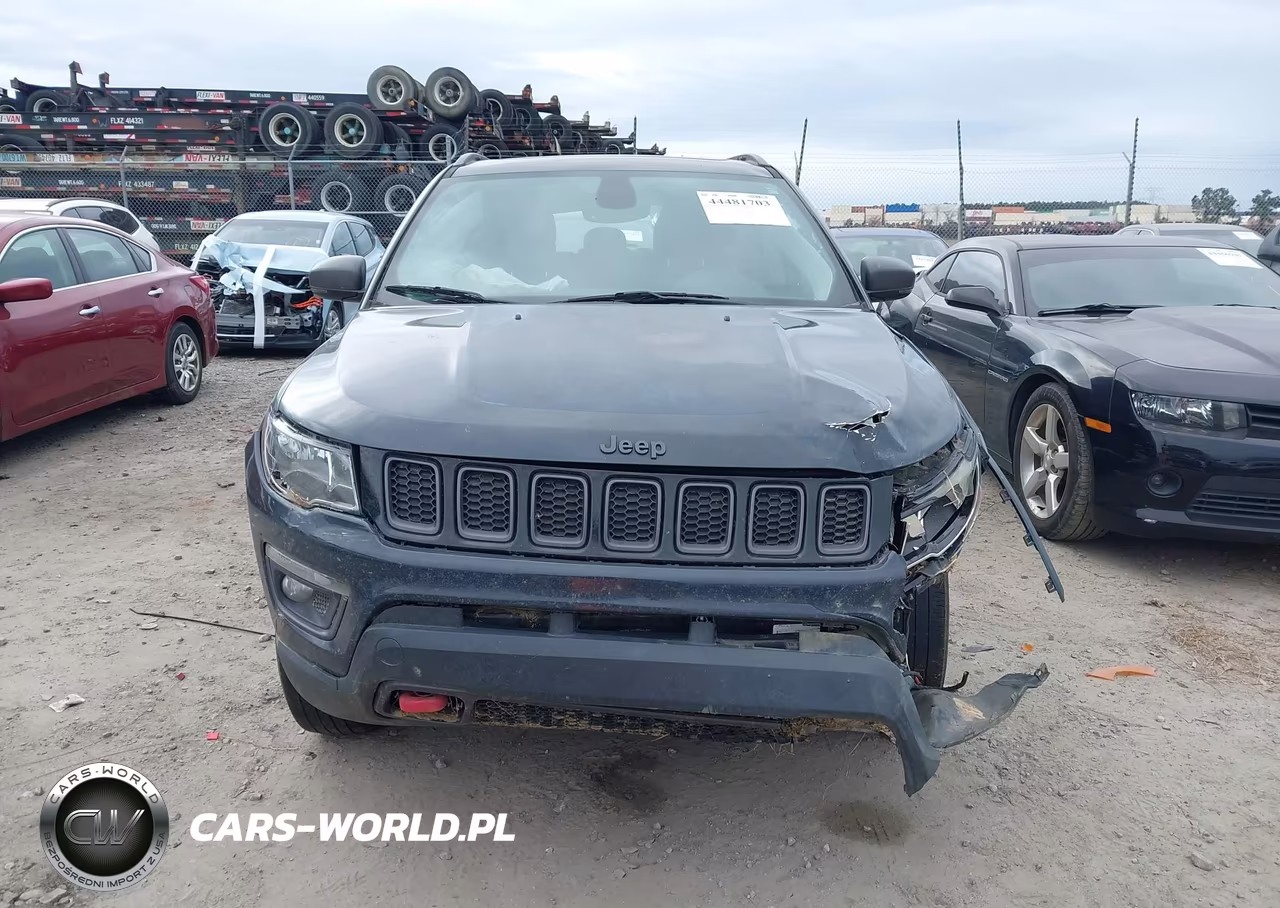 2018 Jeep Compass Trailhawk 4X4 VIN:3C4NJDDB0JT424093 - 13