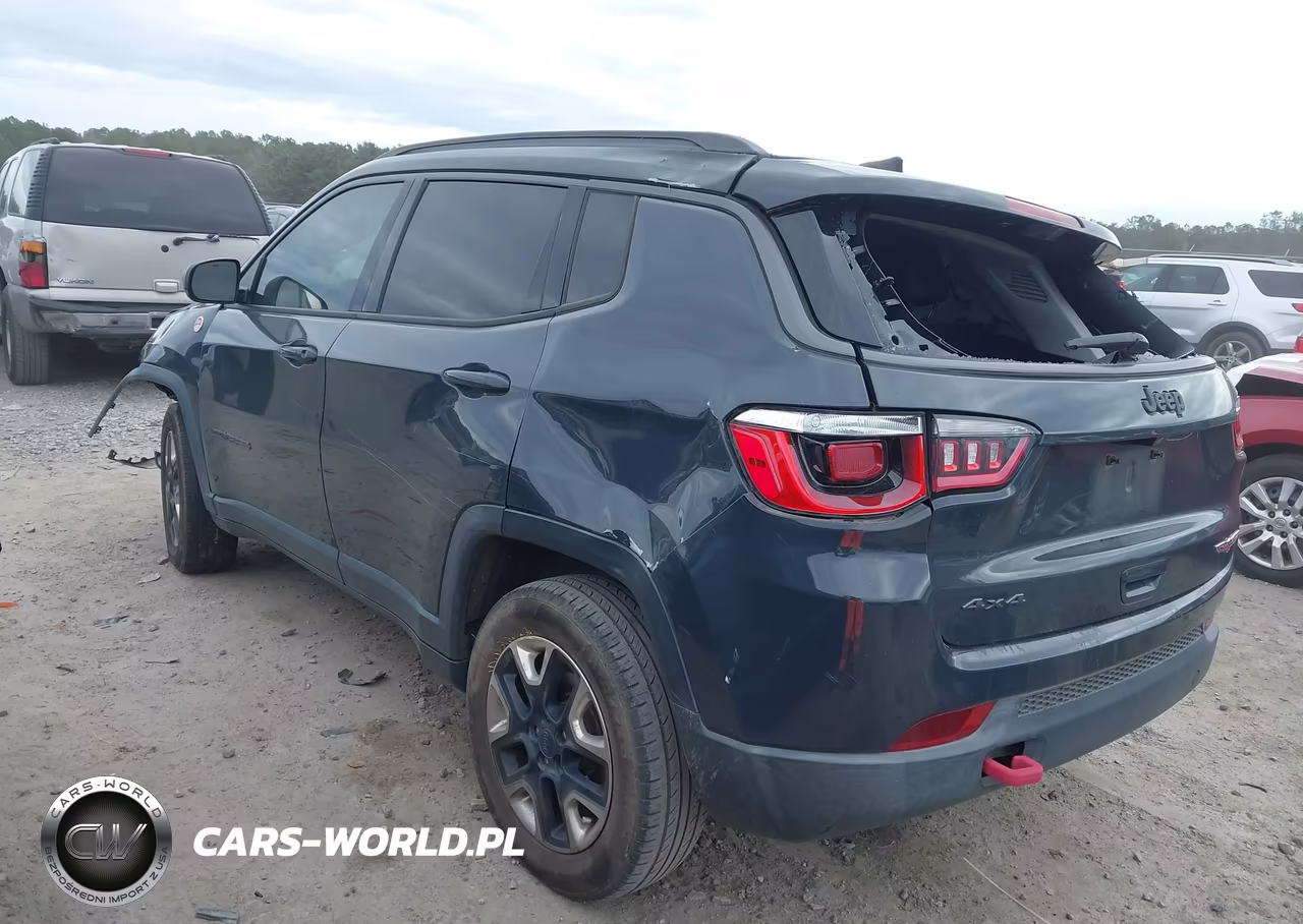 2018 Jeep Compass Trailhawk 4X4 VIN:3C4NJDDB0JT424093 - 3