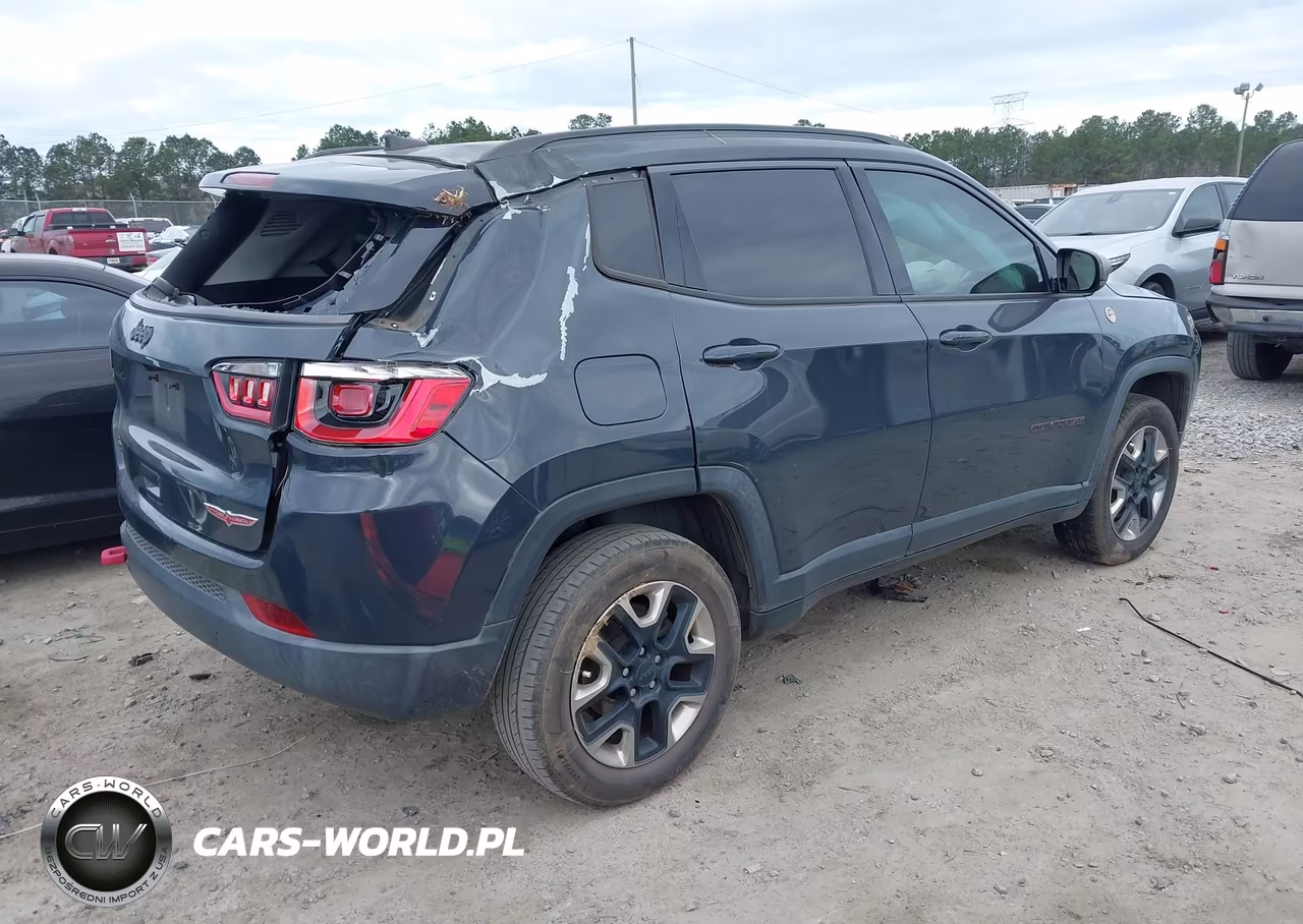 2018 Jeep Compass Trailhawk 4X4 VIN:3C4NJDDB0JT424093 - 4