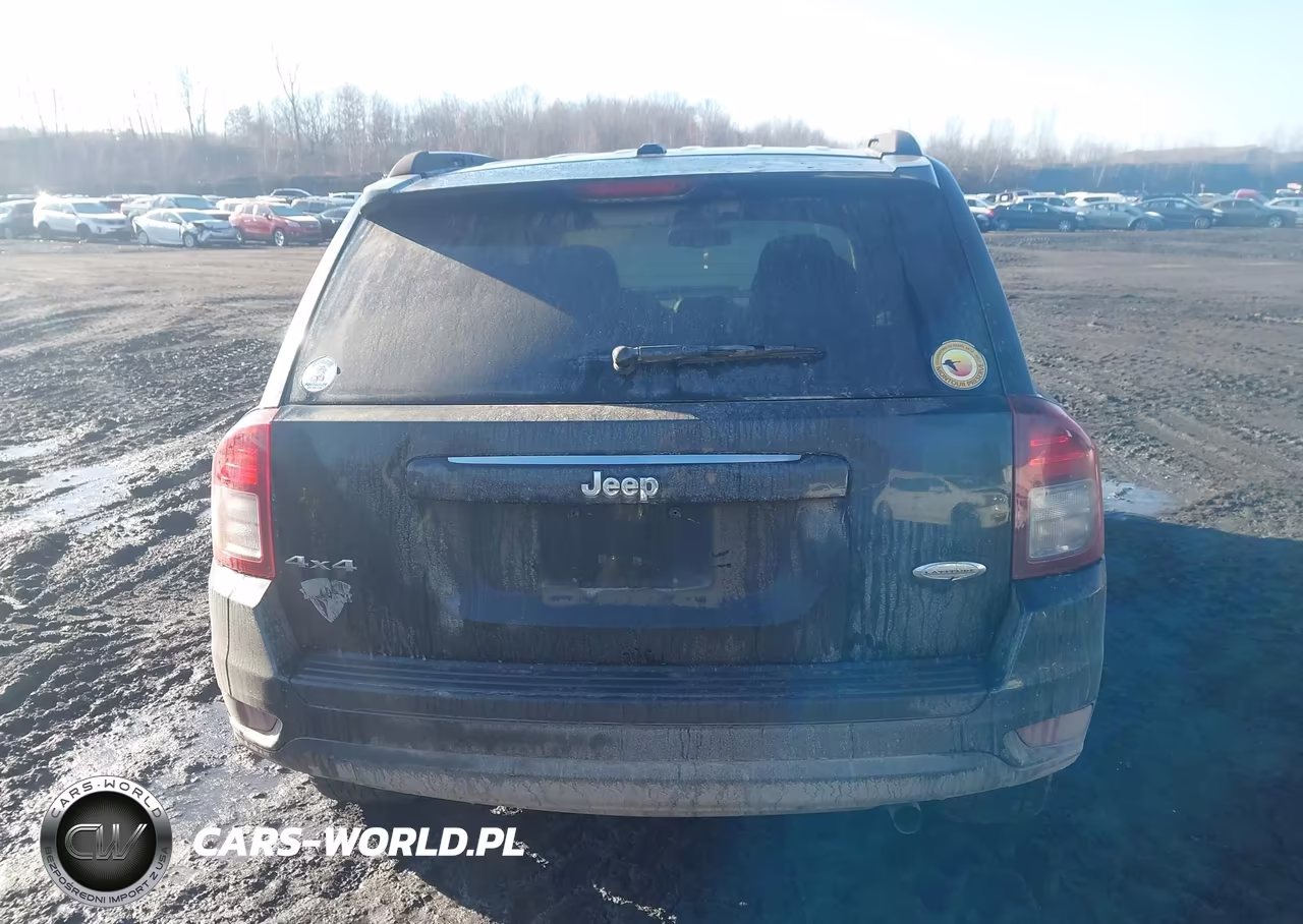 2014 Jeep Compass Latitude VIN:1C4NJDEB7ED642171 - 16