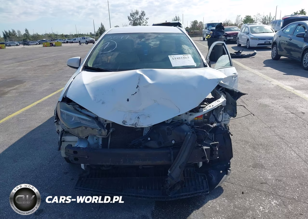 2017 Toyota Corolla Le VIN:2T1BURHE1HC803547 - 11