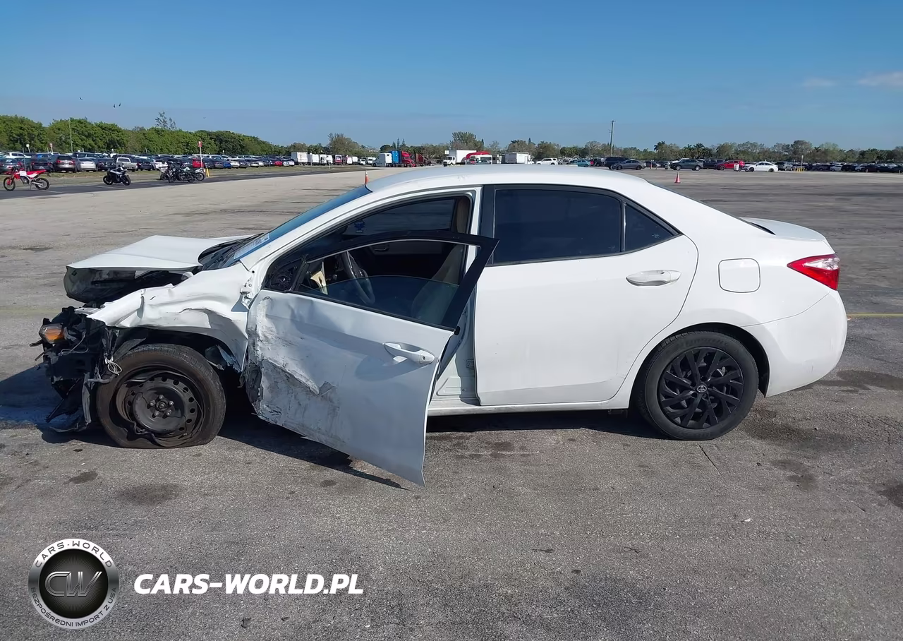 2017 Toyota Corolla Le VIN:2T1BURHE1HC803547 - 13