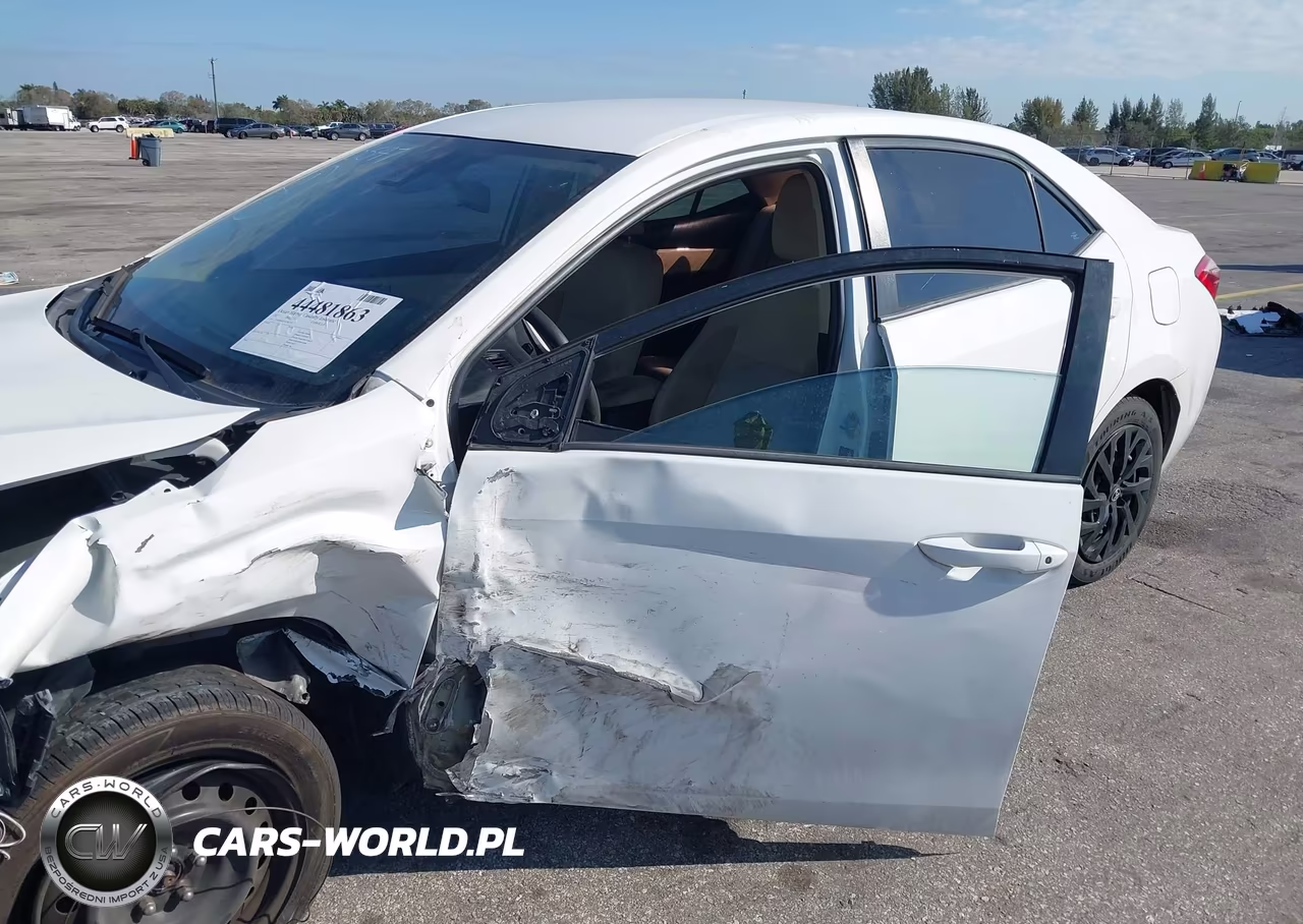 2017 Toyota Corolla Le VIN:2T1BURHE1HC803547 - 16