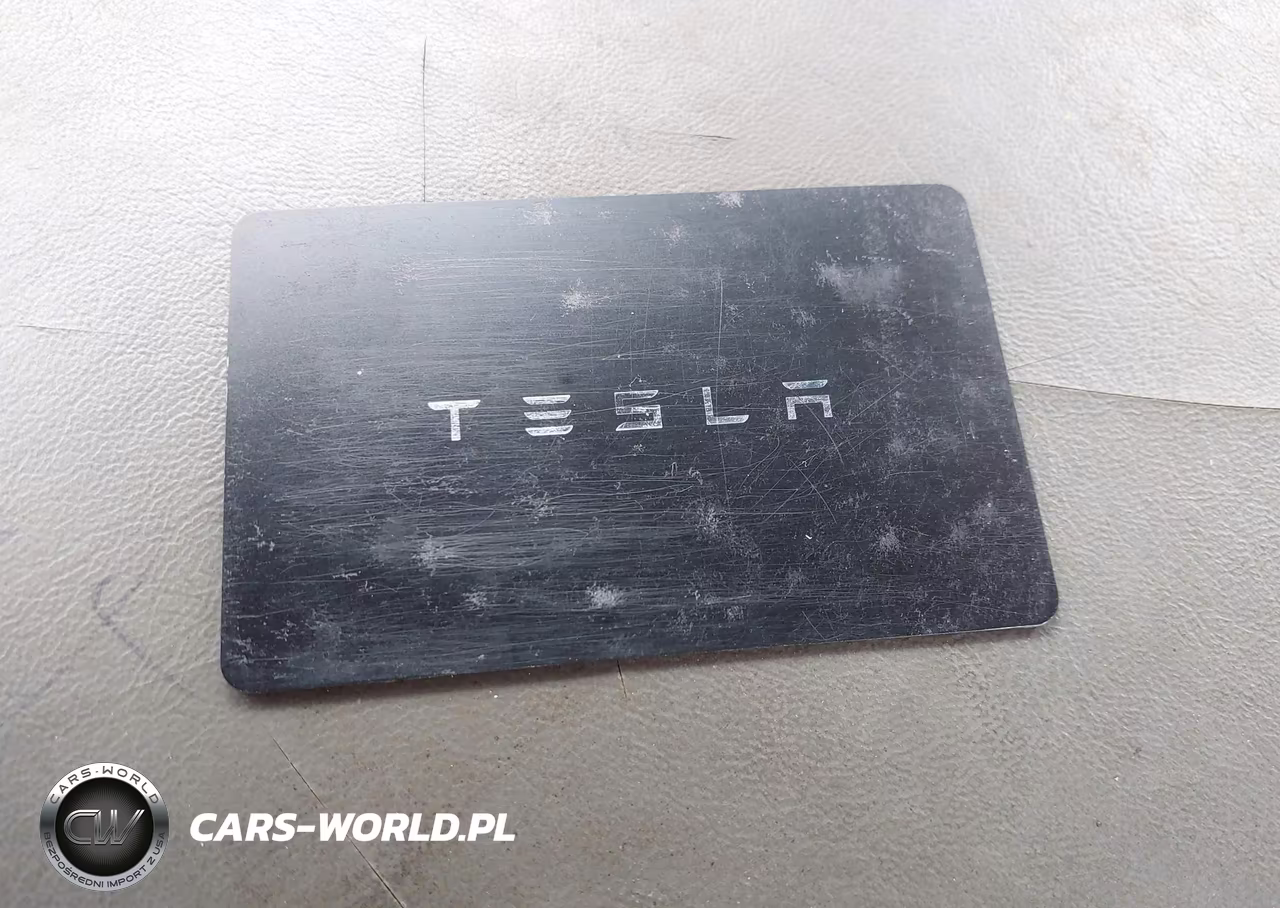 2025 Tesla Model Y Long Range Single Motor Rear-Wheel Drive VIN:7SAYGDED6SF318987 - 11