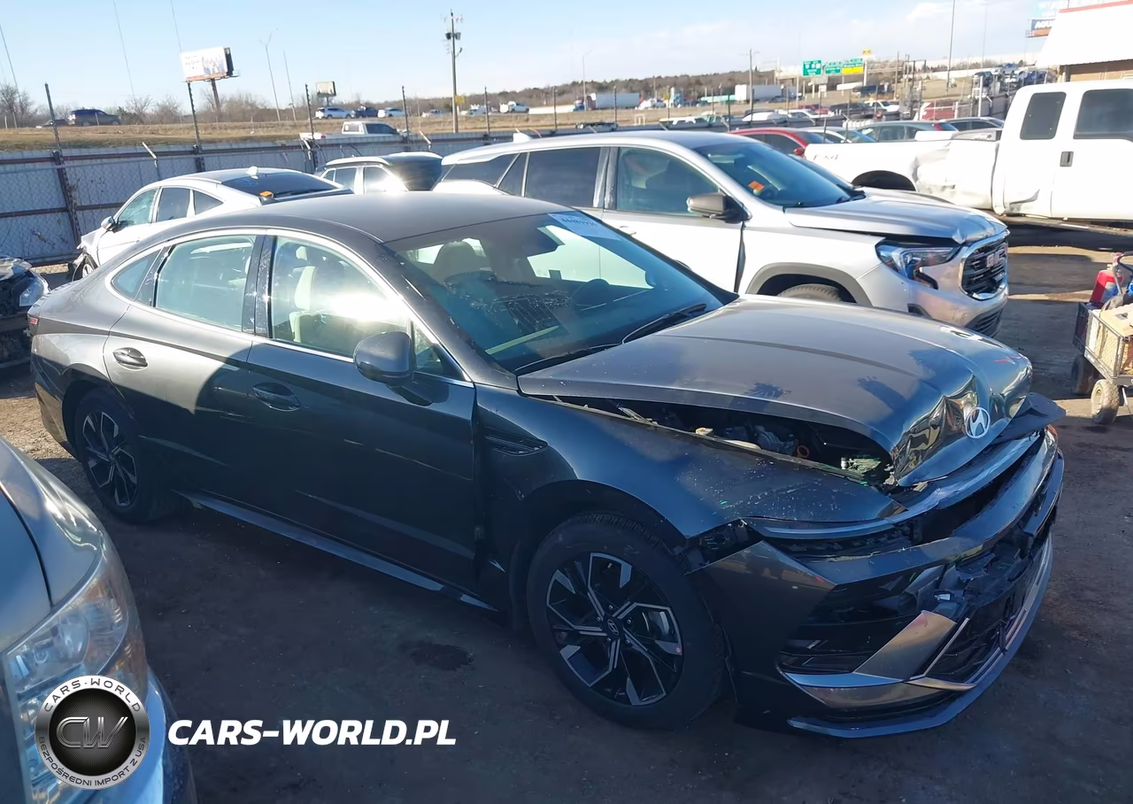 2025 Hyundai Sonata Sel VIN:KMHL64JA3SA458229 - 13