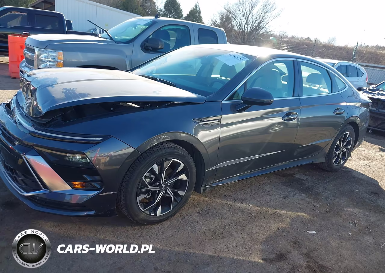2025 Hyundai Sonata Sel VIN:KMHL64JA3SA458229 - 14