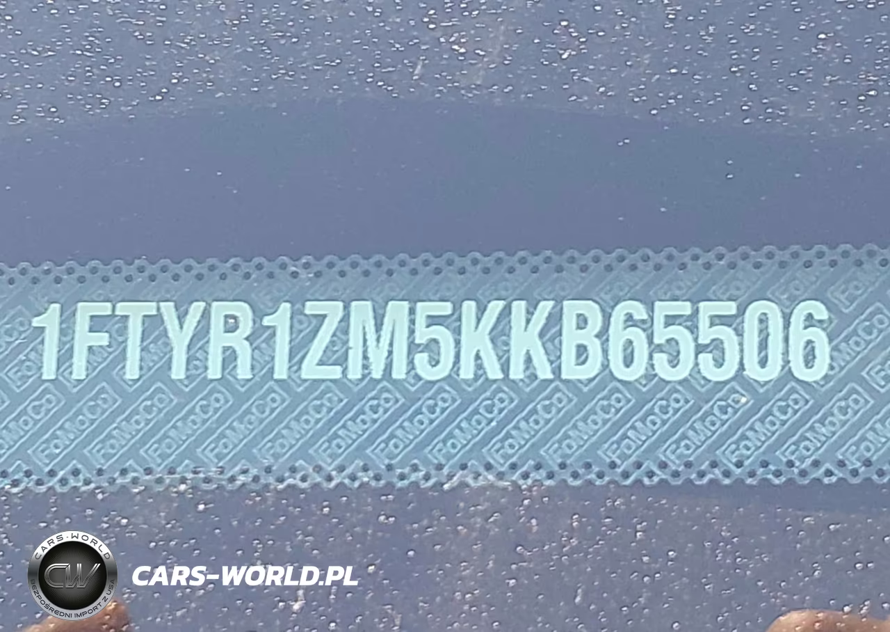 2019 Ford Transit-250 VIN:1FTYR1ZM5KKB65506 - 17