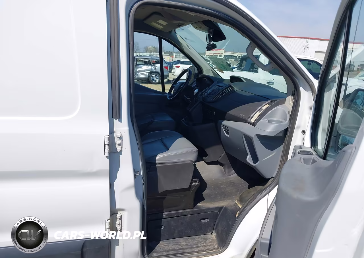 2019 Ford Transit-250 VIN:1FTYR1ZM5KKB65506 - 5