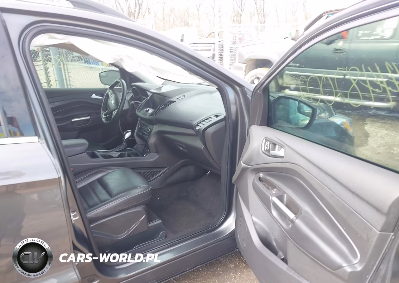 2019 Ford Escape Sel VIN:1FMCU9HDXKUA45080 - 5