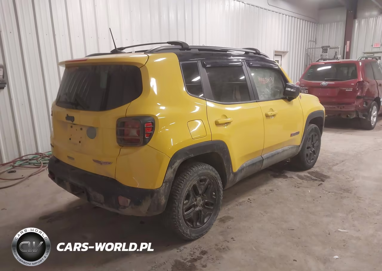2018 Jeep Renegade Trailhawk 4X4 VIN:ZACCJBCB0JPH65014 - 4