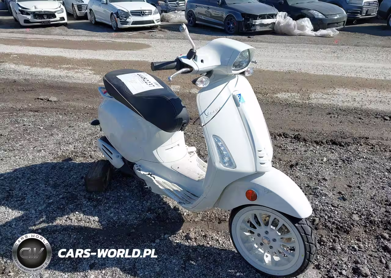 2023 Vespa Primavera-Sprint 150
