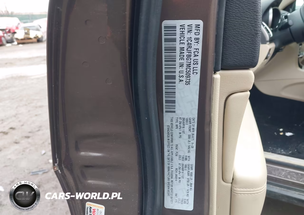 2021 Jeep Grand Cherokee Limited 4X4 VIN:1C4RJFBG7MC509735 - 9