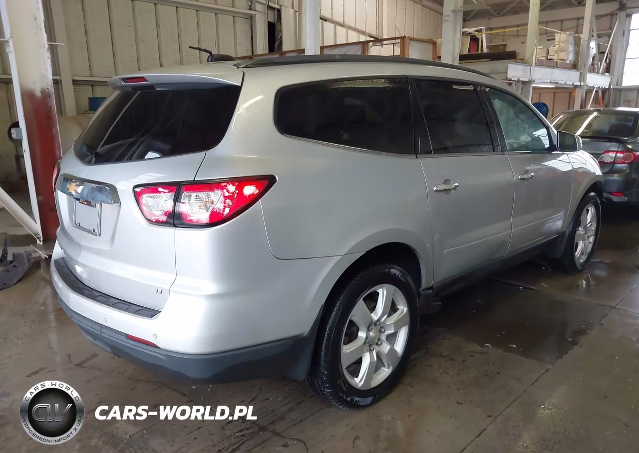 2017 Chevrolet Traverse 1Lt VIN:1GNKVGKD2HJ327726 - 4