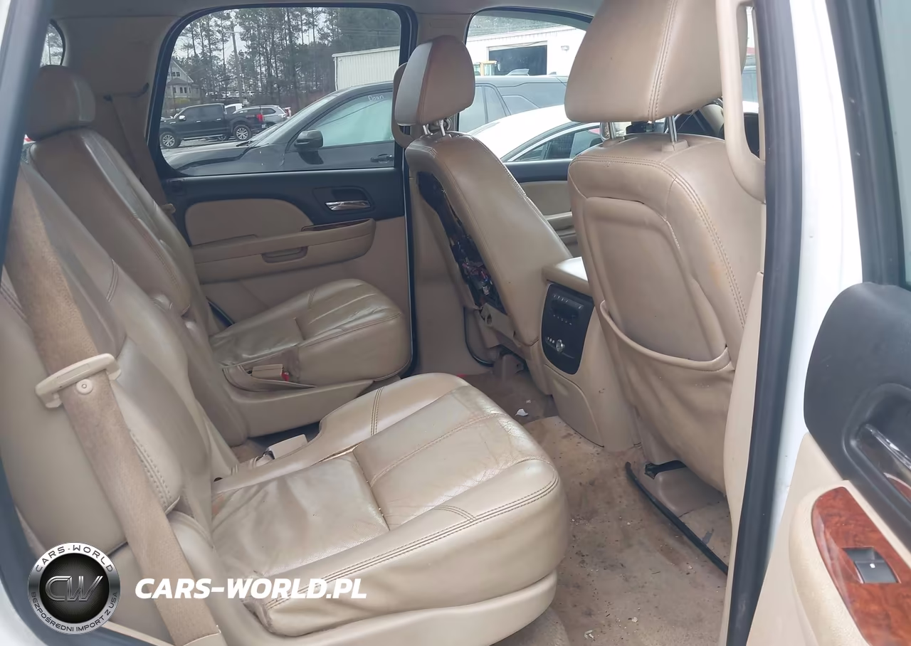 2007 Chevrolet Tahoe Ltz VIN:1GNFC130X7J123562 - 8