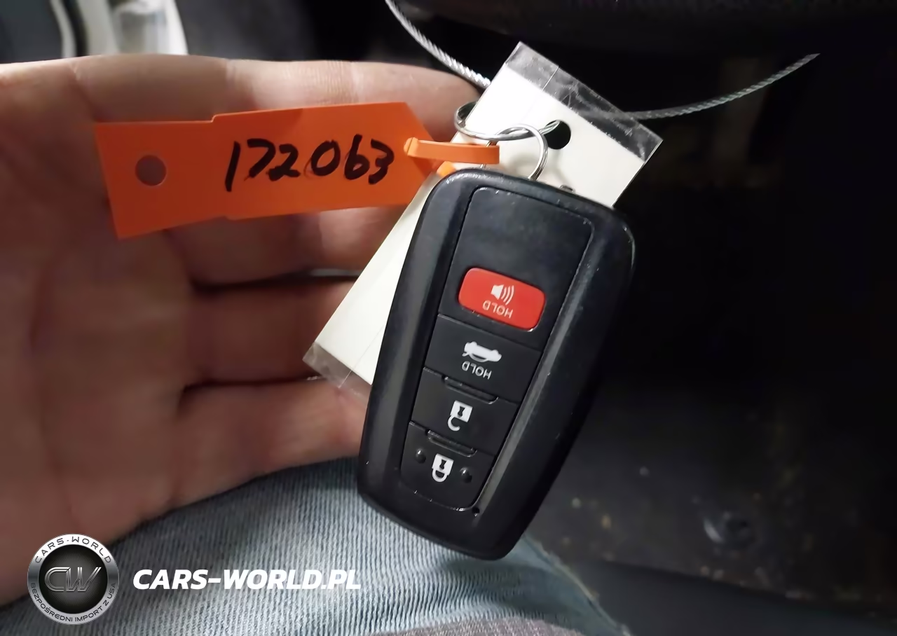 2021 Toyota Camry Le VIN:4T1R11AK8MU548462 - 11