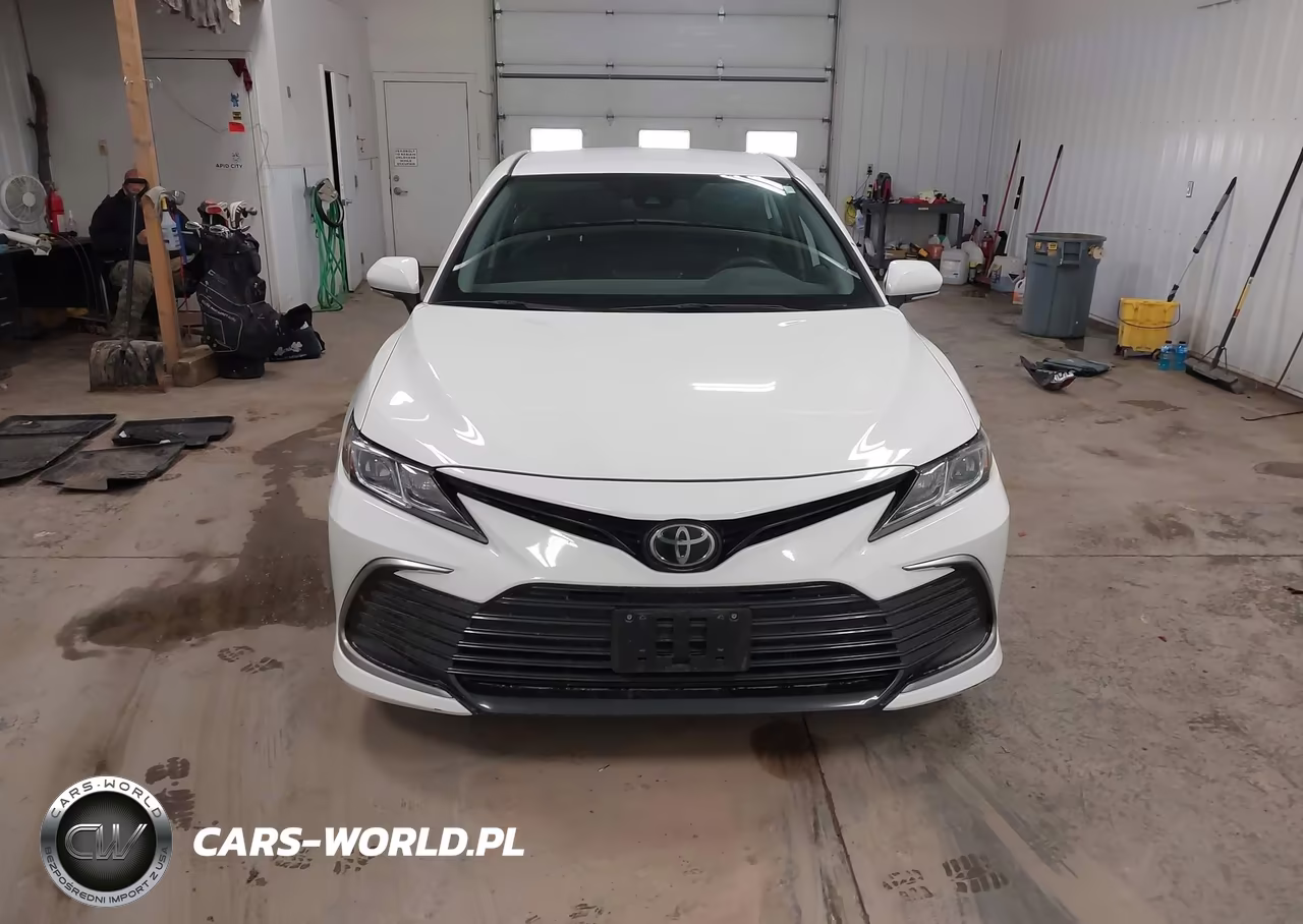 2021 Toyota Camry Le VIN:4T1R11AK8MU548462 - 12