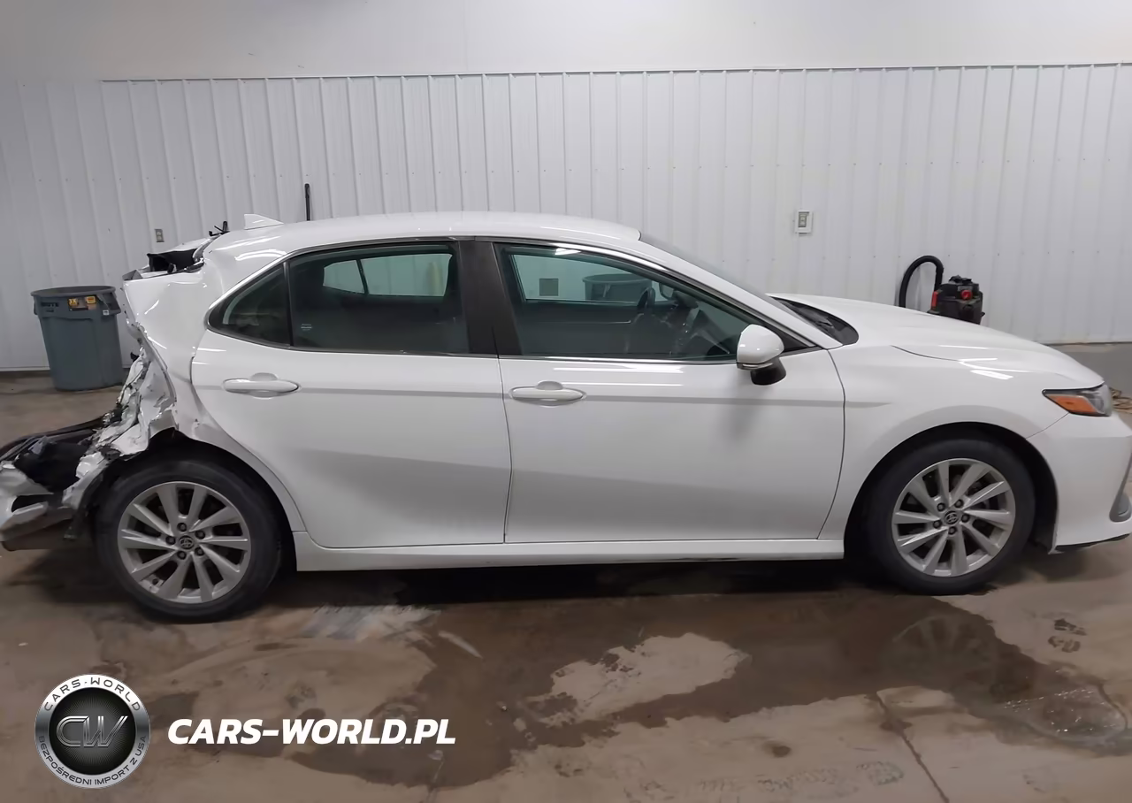 2021 Toyota Camry Le VIN:4T1R11AK8MU548462 - 13