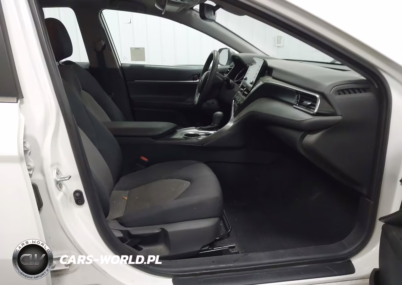 2021 Toyota Camry Le VIN:4T1R11AK8MU548462 - 5