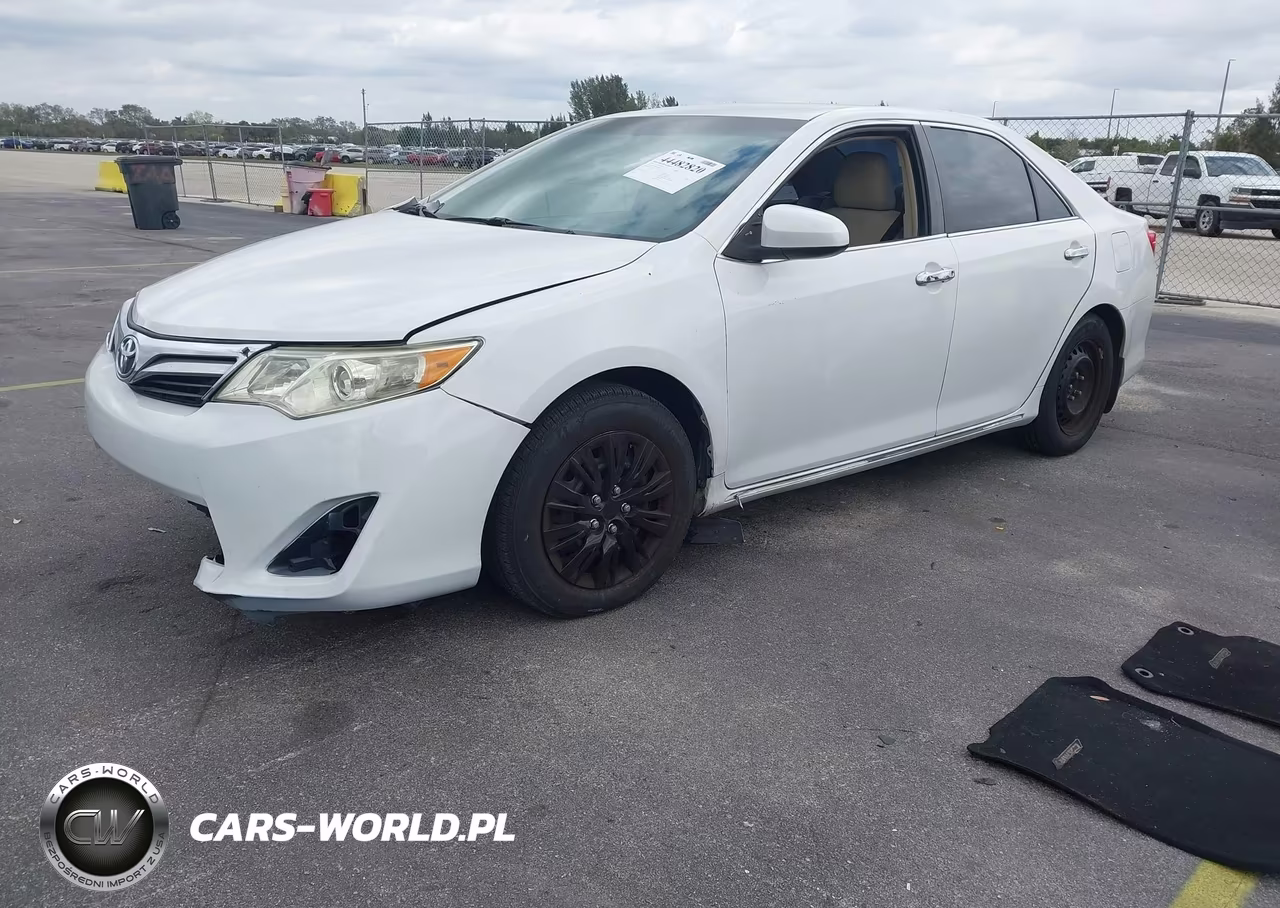2014 Toyota Camry Le VIN:4T4BF1FK8ER414196 - 2