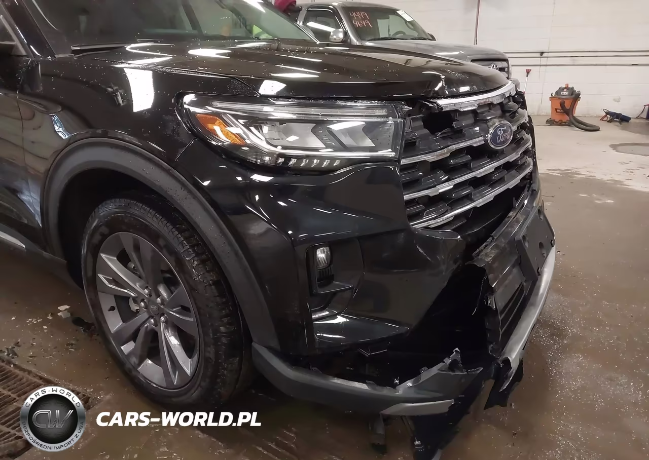 2025 Ford Explorer Active VIN:1FMUK8DH2SGB57822 - 17