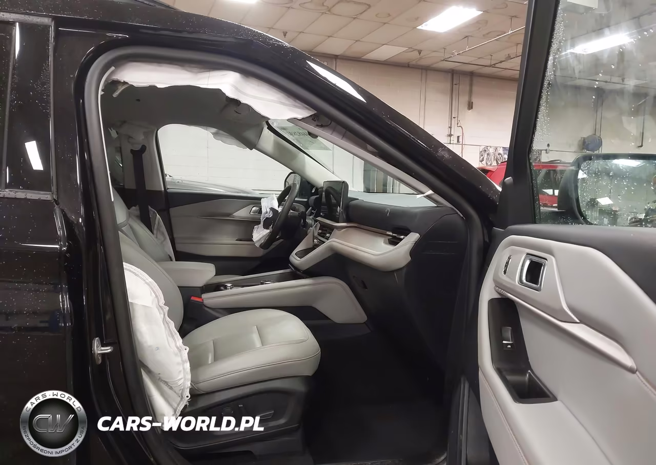 2025 Ford Explorer Active VIN:1FMUK8DH2SGB57822 - 5