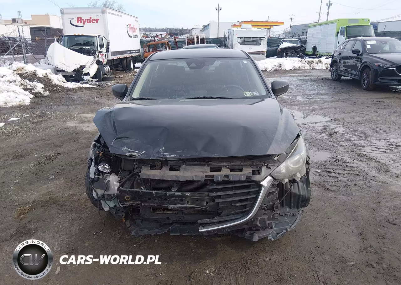 2018 Mazda Mazda3 Sport VIN:3MZBN1U78JM165684 - 11