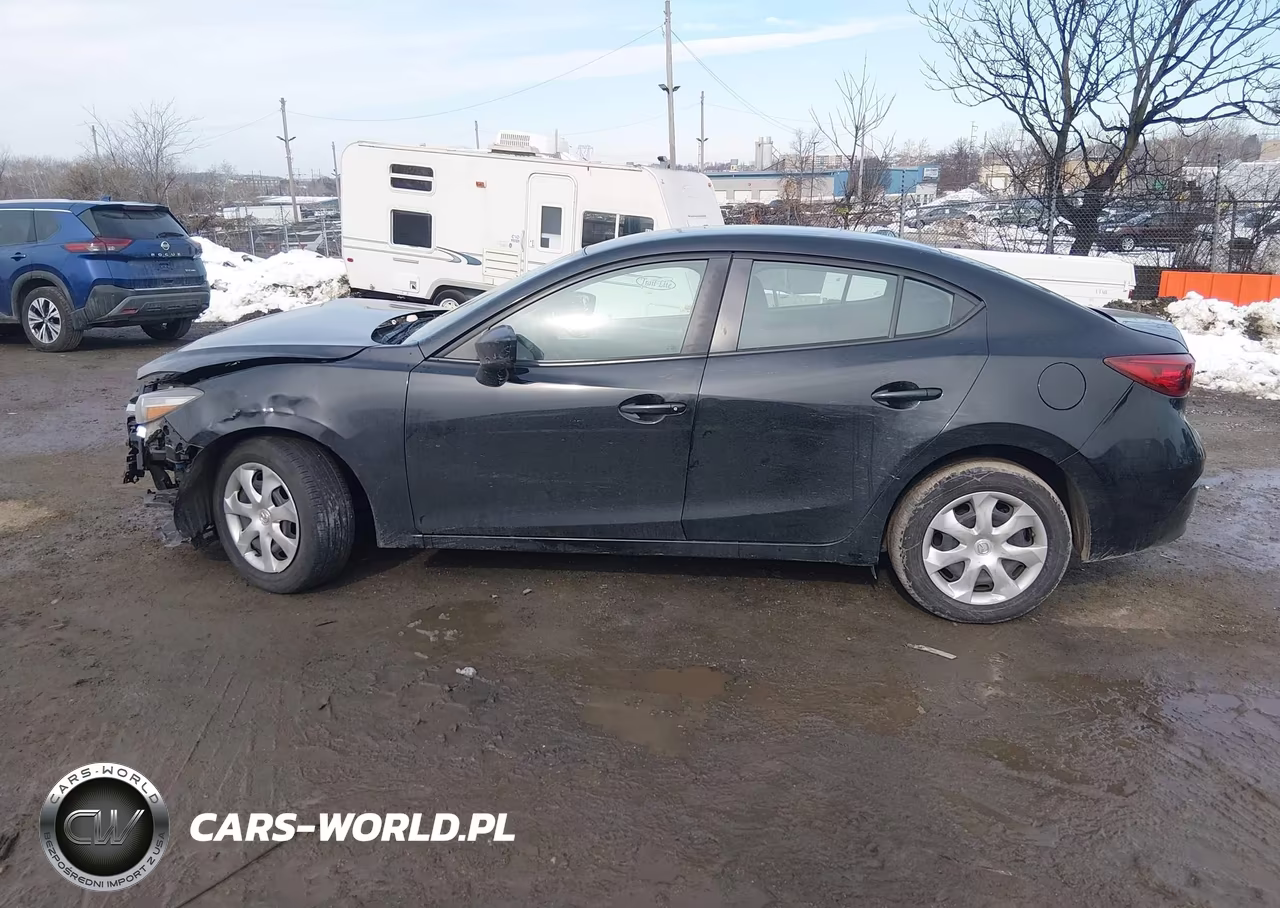 2018 Mazda Mazda3 Sport VIN:3MZBN1U78JM165684 - 13