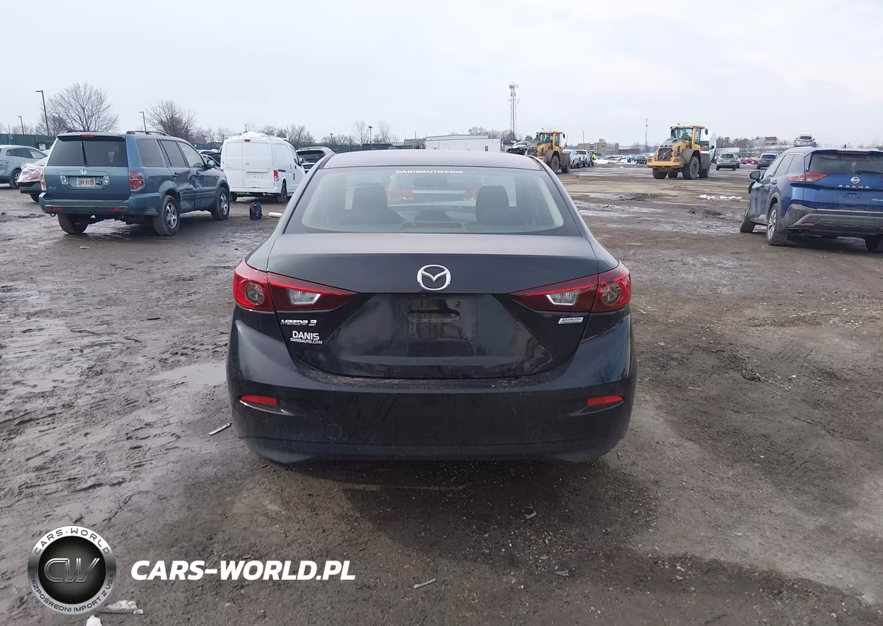 2018 Mazda Mazda3 Sport VIN:3MZBN1U78JM165684 - 15