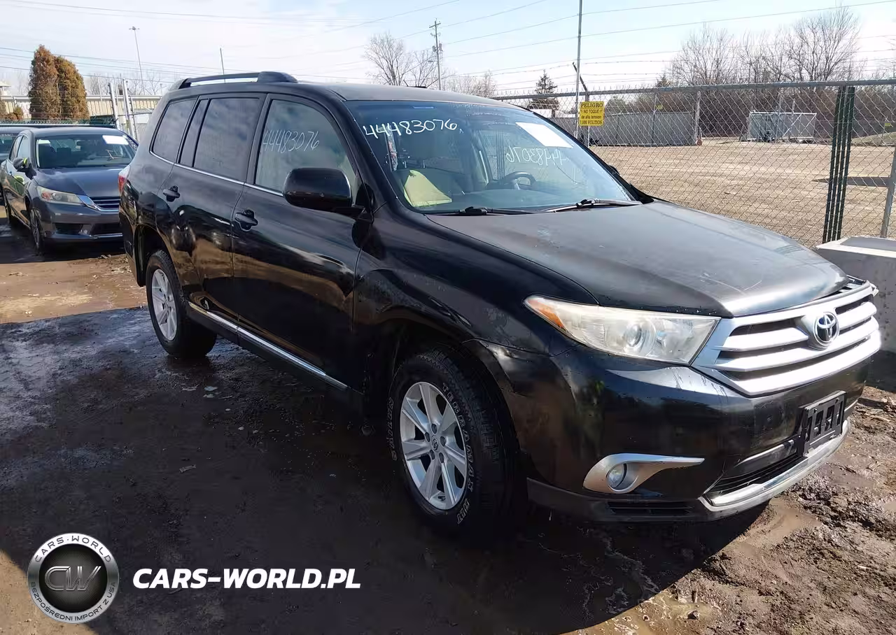 2013 Toyota Highlander Base Plus V6