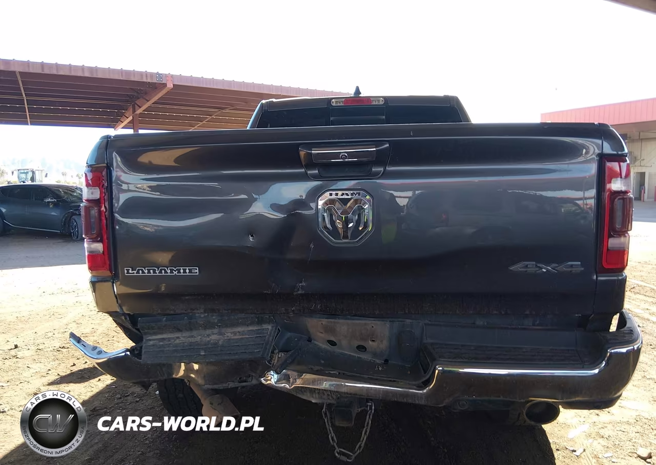 2019 Ram 1500 Laramie 4X4 5'7 Box VIN:1C6SRFJT5KN782125 - 16