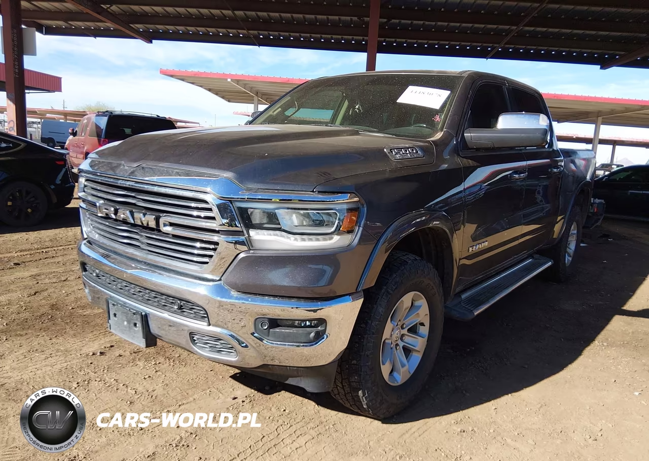 2019 Ram 1500 Laramie 4X4 5'7 Box VIN:1C6SRFJT5KN782125 - 2