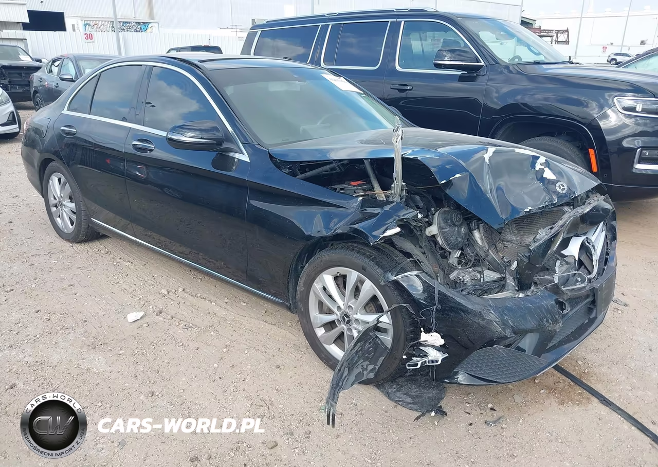 2020 Mercedes-Benz C 300